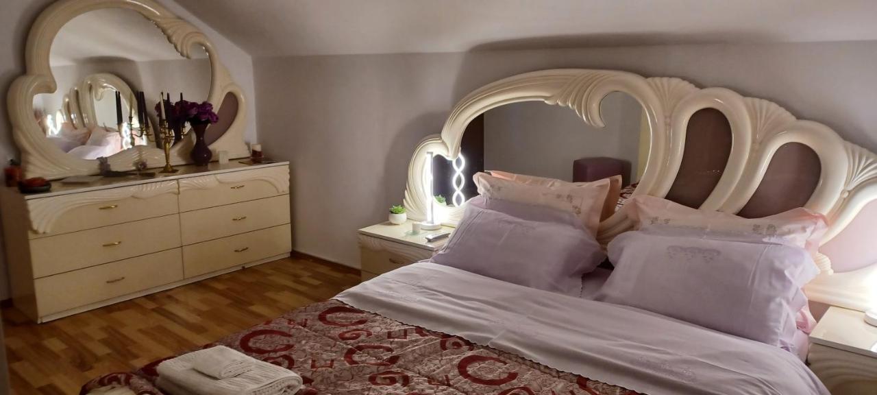Casa Irina Villa Piatra Neamt Luaran gambar