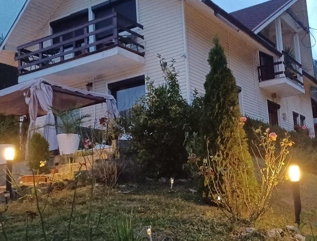 Casa Irina Villa Piatra Neamt Luaran gambar